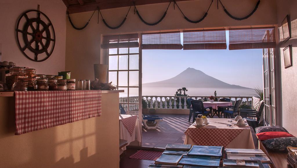 Vila Belgica Bed & Breakfast Horta  Luaran gambar