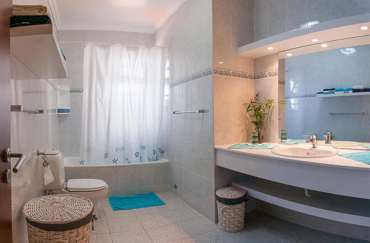 Vila Belgica Bed & Breakfast Horta  Luaran gambar